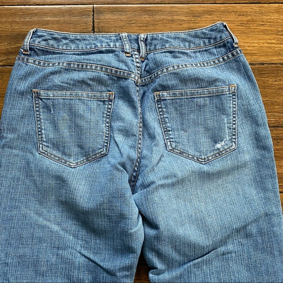 Chico's 0.5 Platinum Medium Wash Blue Denim - Picture 3 of 10